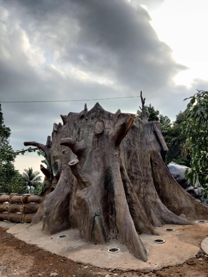 Forest&River Edge Resort Kannur Exterior foto